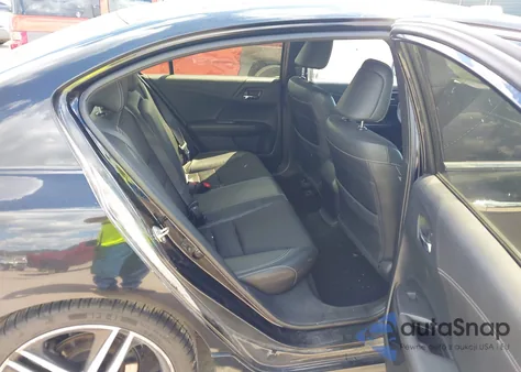 2017 Honda Accord Sport from USA, damaged, VIN 1HGCR2F53HA275984